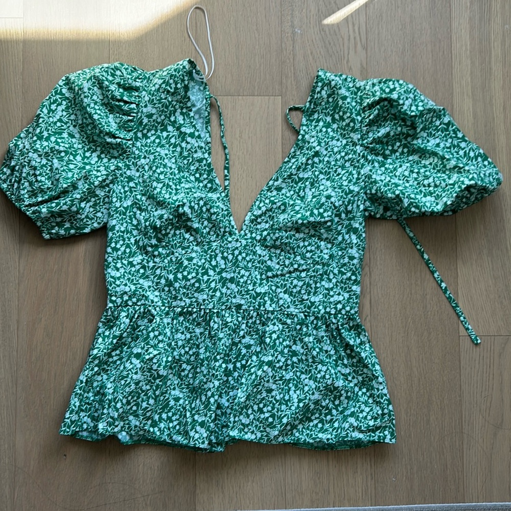 Green top